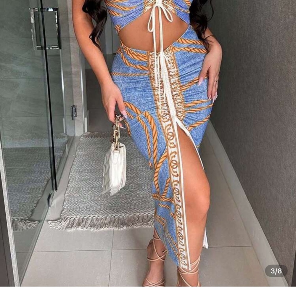 Chic Blue and Gold Midi Skirt